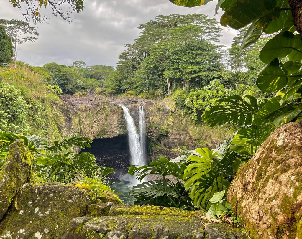 rainbow falls in Hilo, Hawaii